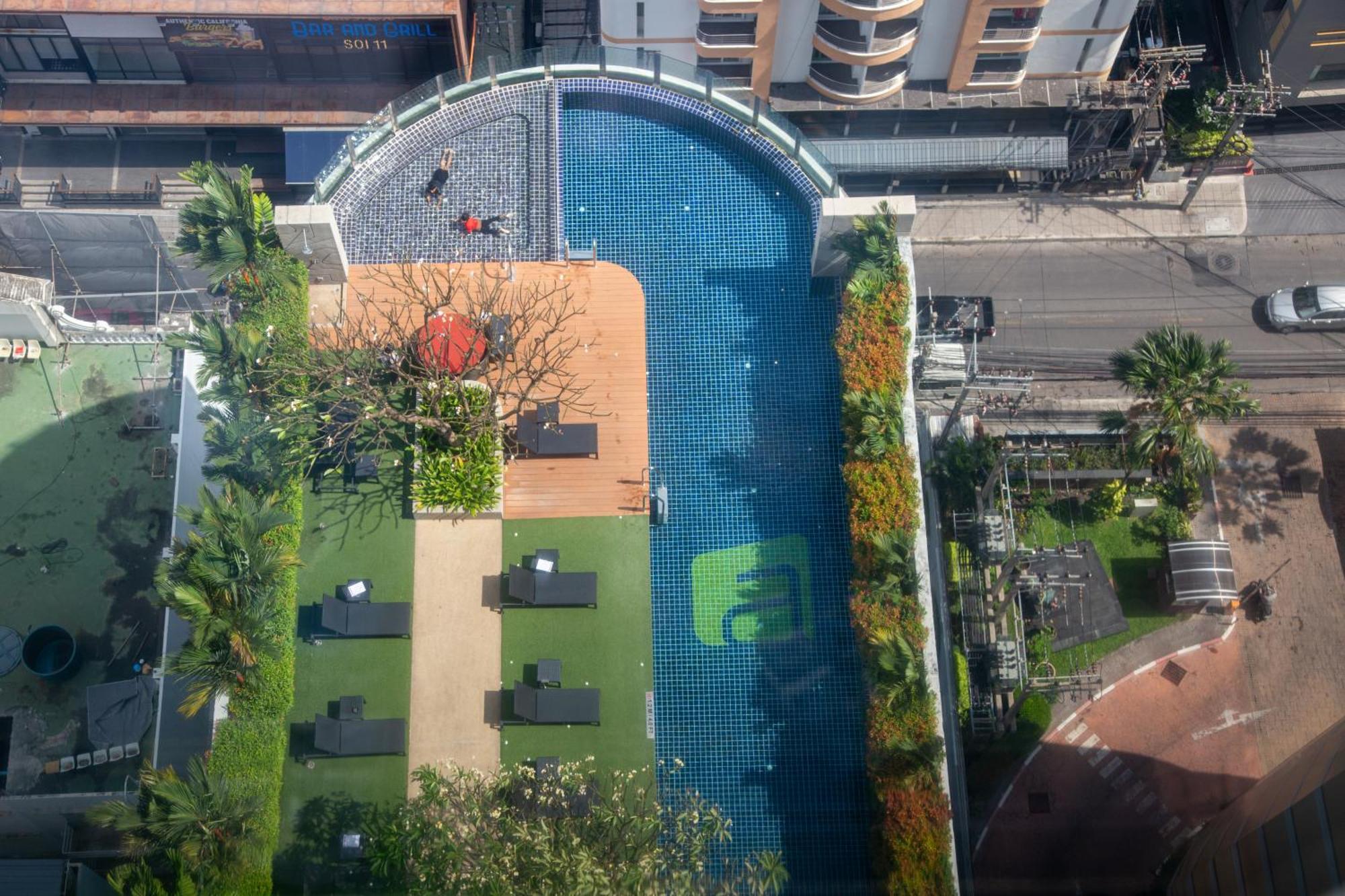 Aloft - Sukhumvit 11 Отель