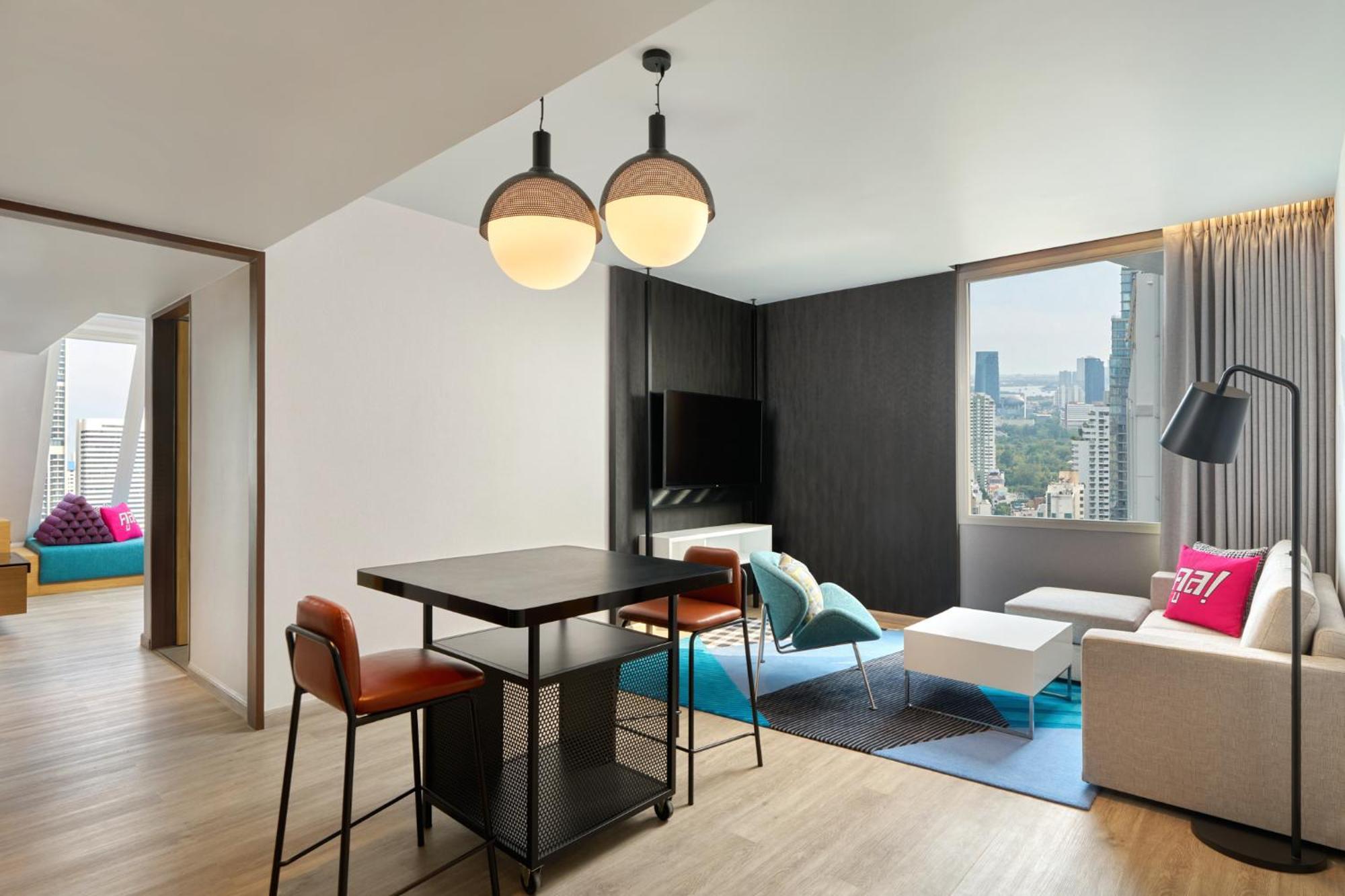 Отель Aloft - Sukhumvit 11 4*