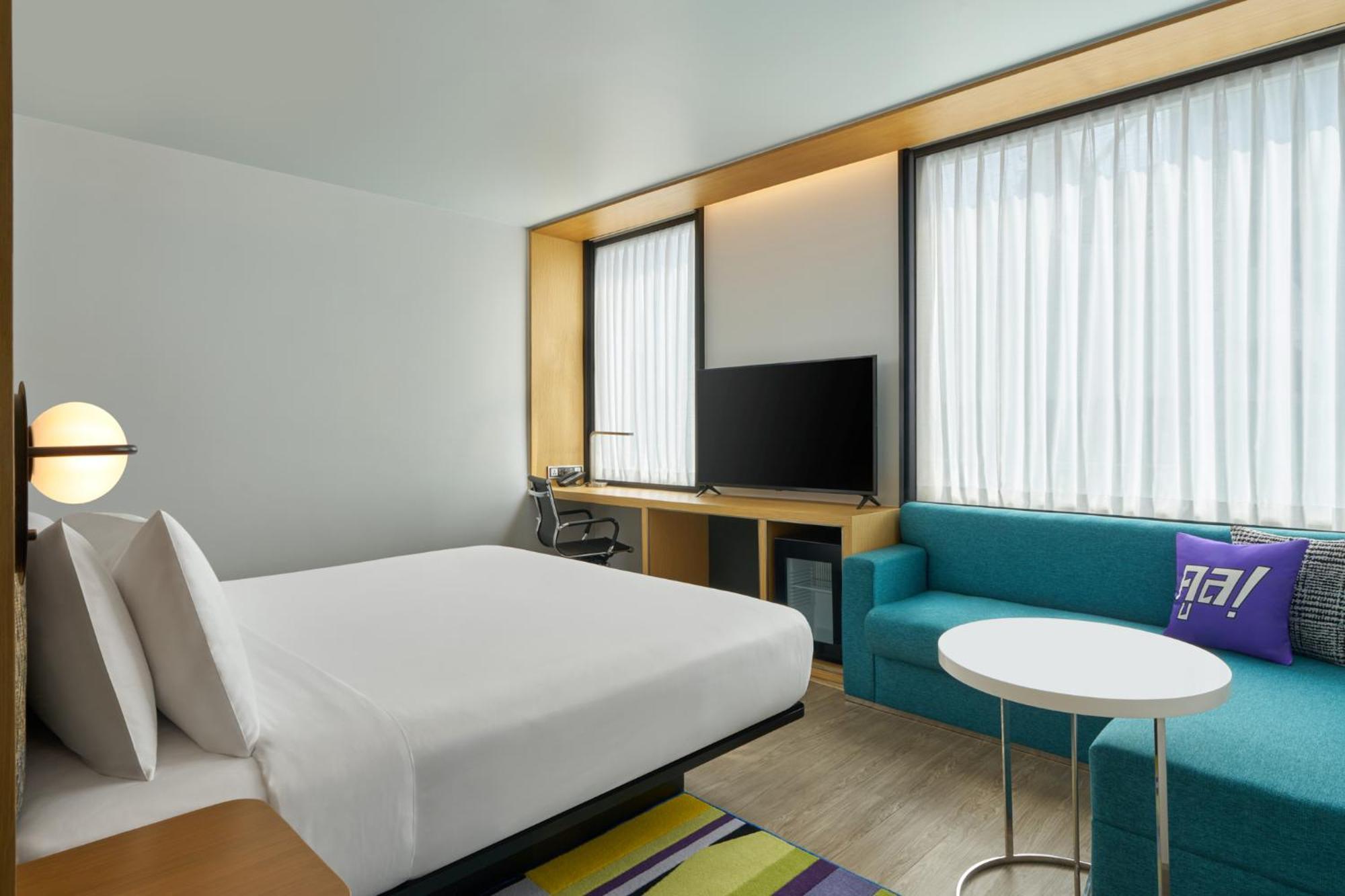 Отель Aloft - Sukhumvit 11 Бангкок