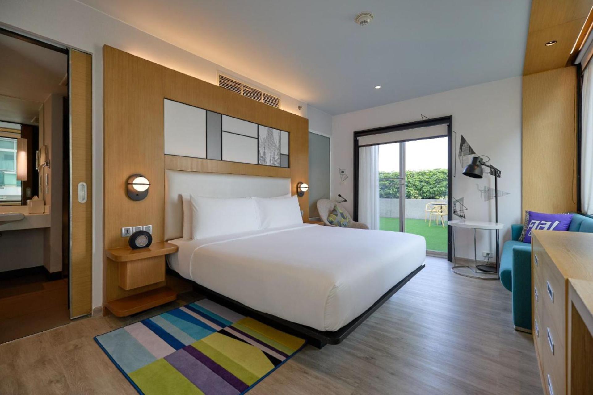 Aloft - Sukhumvit 11 4* Бангкок